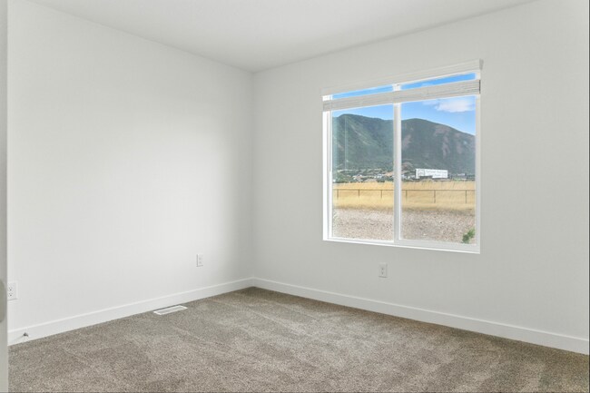 Building Photo - 1605 S Windy Rdg Dr