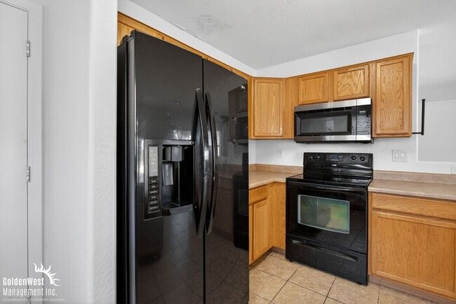Building Photo - Beautiful 5Bdm 3Ba Home with Loft in the Heart Florence, AZ!
