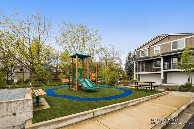 Building Photo - 12124 NE 194th Ct