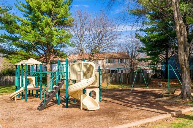 Building Photo - 1682 Harvest Green Ct