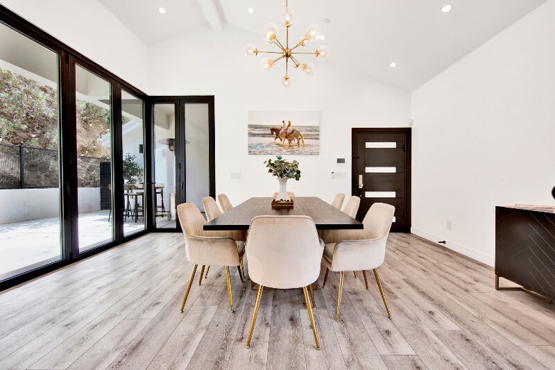 Building Photo - 7824 Shadyspring Dr