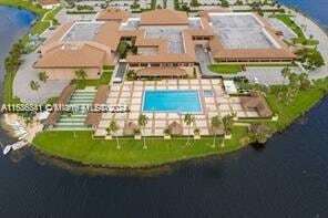 Building Photo - 400 SW 134th Way