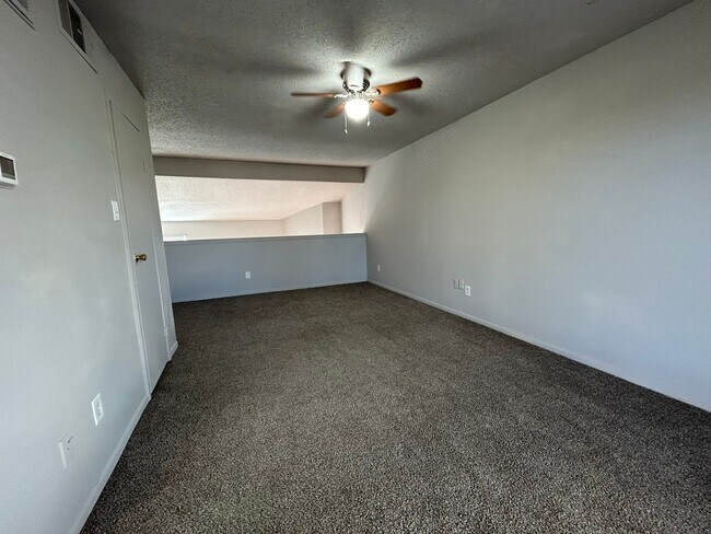 Building Photo - 10001 Westpark Dr