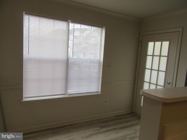 Building Photo - 11006 Koman Cir