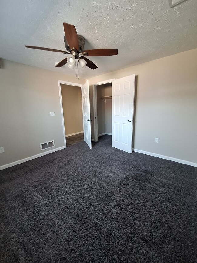 Building Photo - 2 bedroom apartment