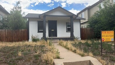 Building Photo - PERFECT FOR COLLEGE STUDENTS!