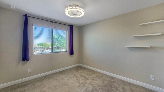Building Photo - Private Pool in excellent newer neighborhood!