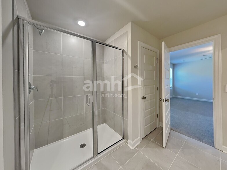 Building Photo - 542 Crowder Pl