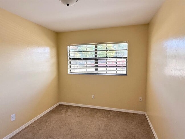 Building Photo - 1219 Julian Ln Dr