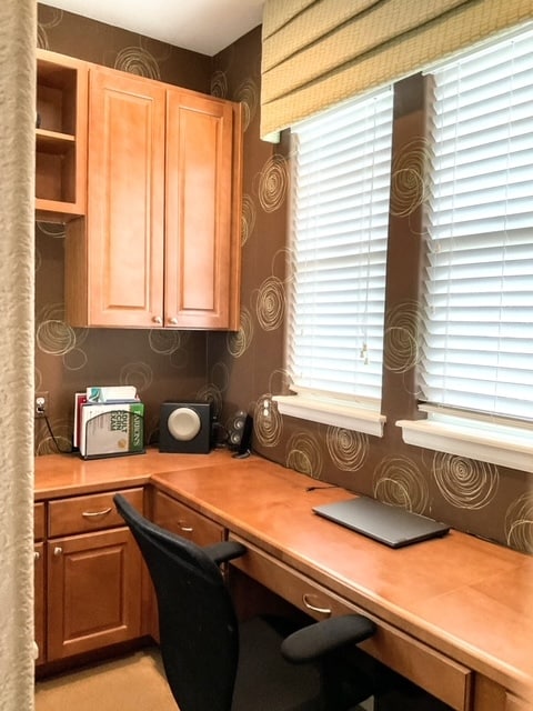 Building Photo - 1950 Windemere Ln