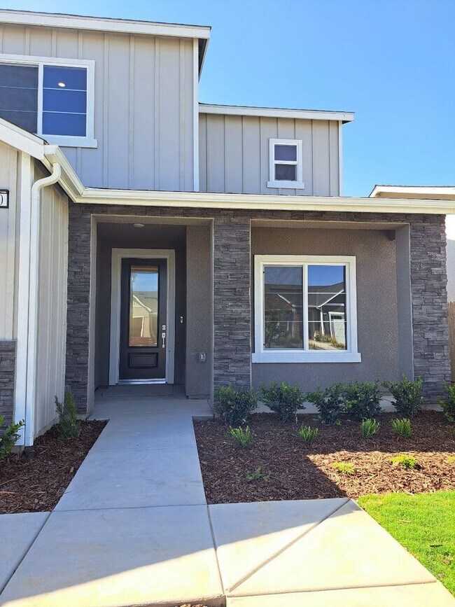 Building Photo - Brand New Home – AVAILABLE SOON!