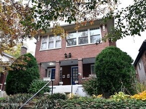 Building Photo - 2177 Baringer Ave