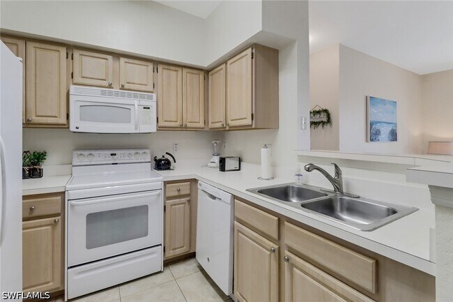 Building Photo - 23600 Walden Center Dr