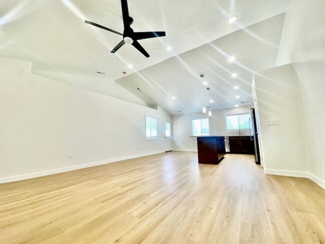 Building Photo - Move in Discount! Brand New Construction -...