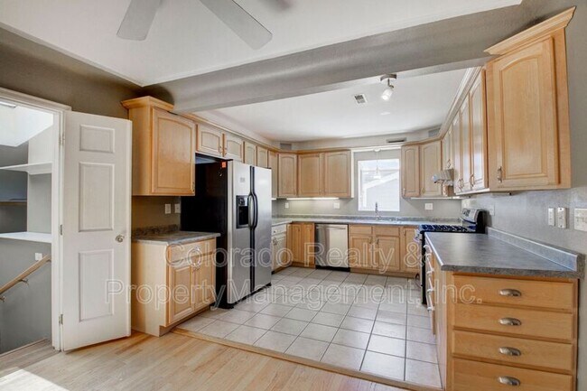 Building Photo - 1736 S Humboldt St