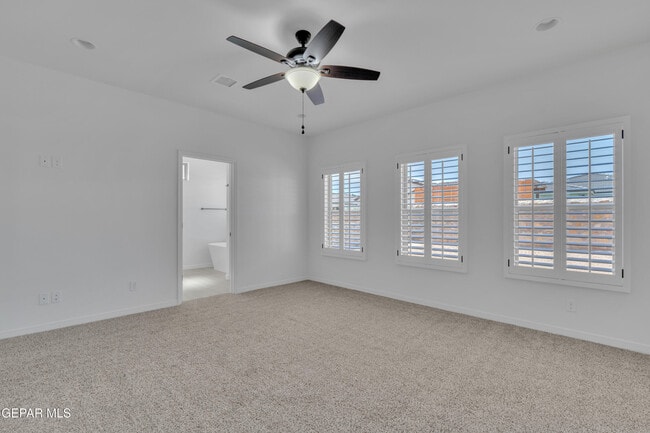 Building Photo - 14936 Hill Ridge Ct