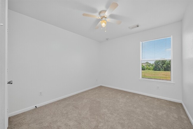 Building Photo - 19410 Bold River Rd