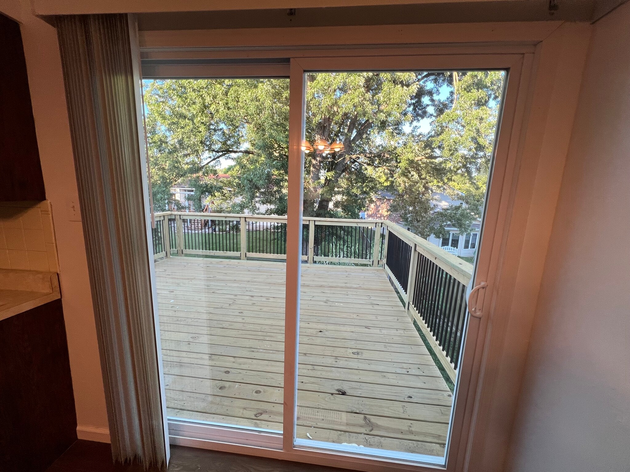 Backdoor - 3710 Elmcrest Ln