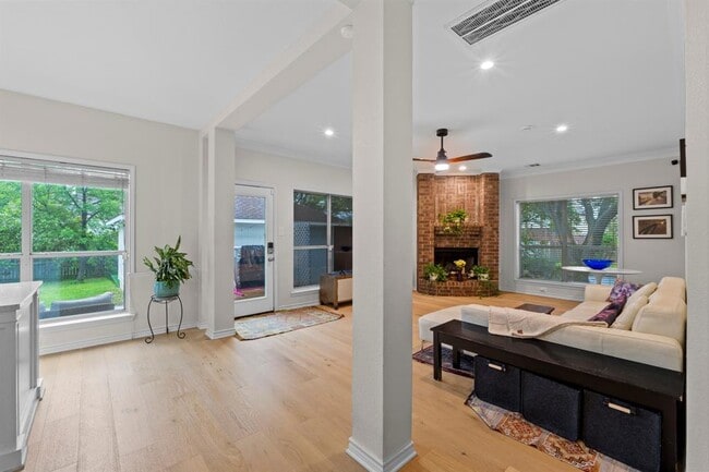 Building Photo - 6300 Needham Ln