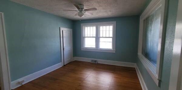 Building Photo - 740 Fairview Rd