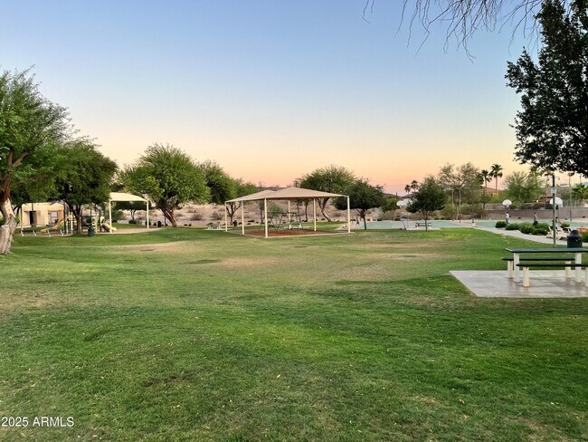 Building Photo - 1819 W Deer Creek Rd