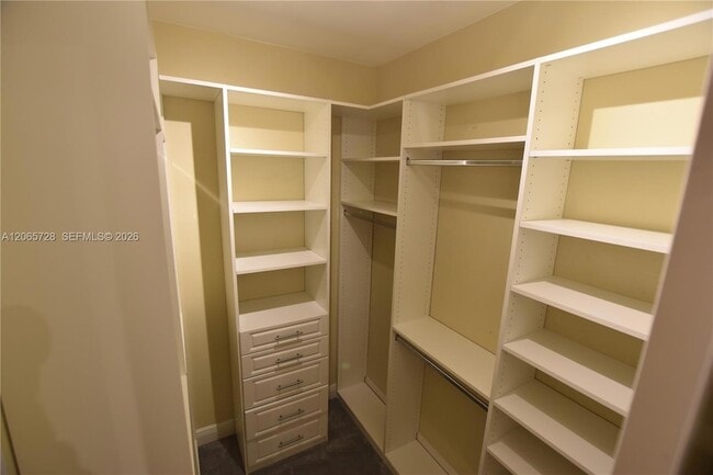 Building Photo - 10086 Noceto Way