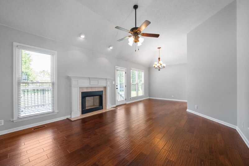 Building Photo - 1173 Anthony Ct