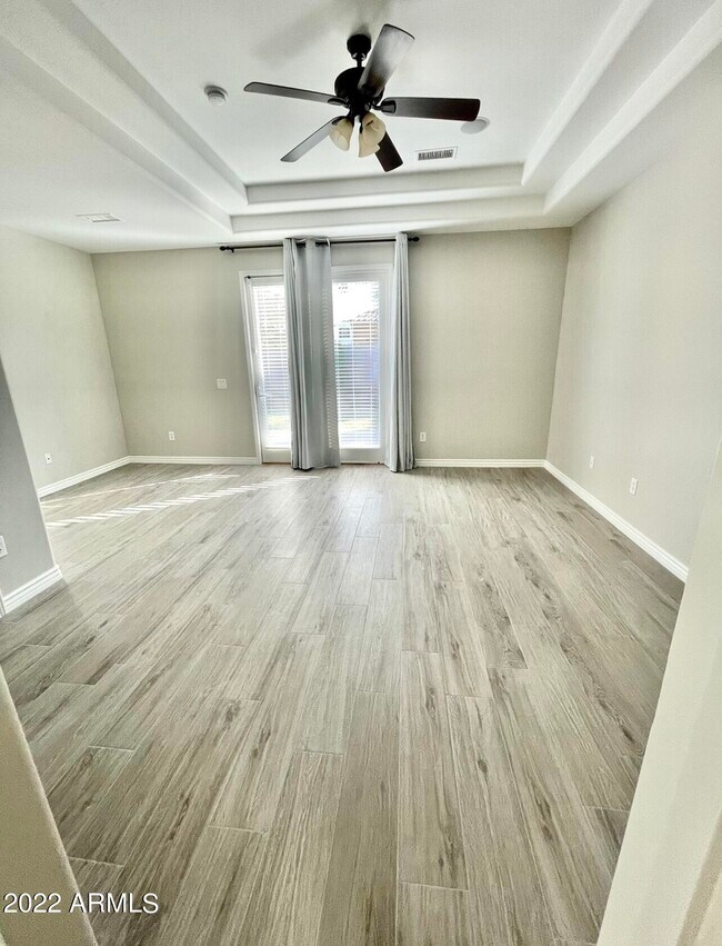 Building Photo - 2289 E Aster Dr