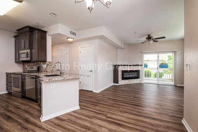 Building Photo - 9335 Amison Cir