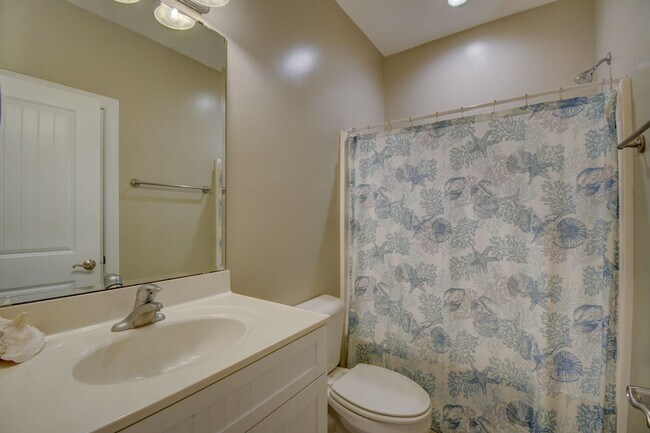 Building Photo - *Seasonal Rental* at Summer Winds 205: 3 Bedroom + Loft on Topsail Island - 3 month lease required