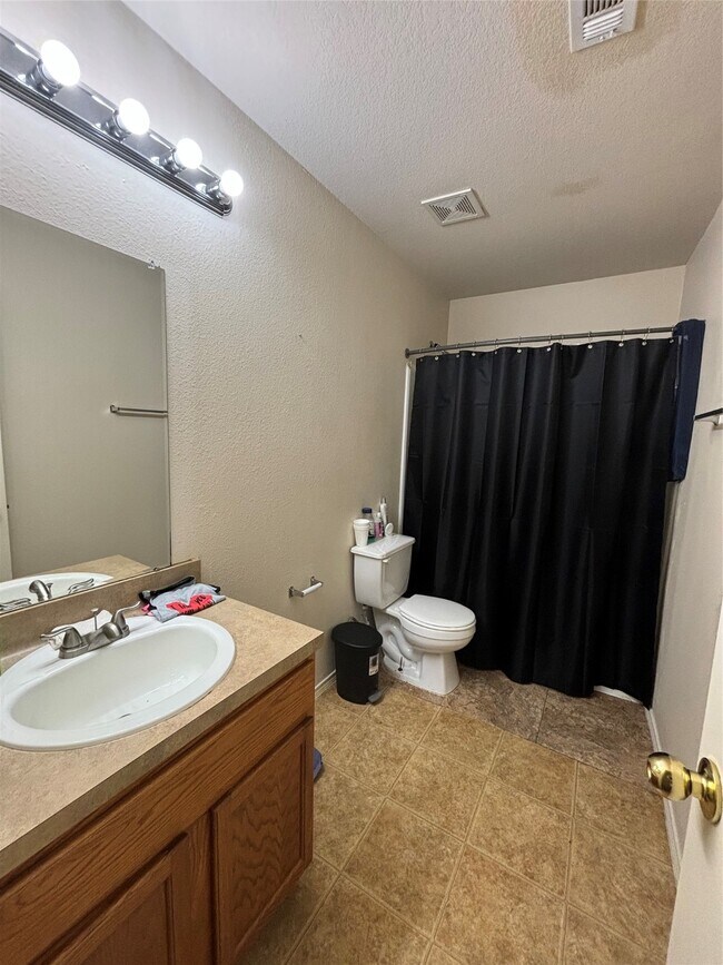 Building Photo - 18507 Prairie Larkspur Dr