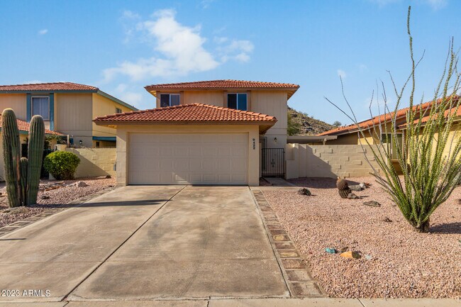Building Photo - 9422 S 43rd Pl
