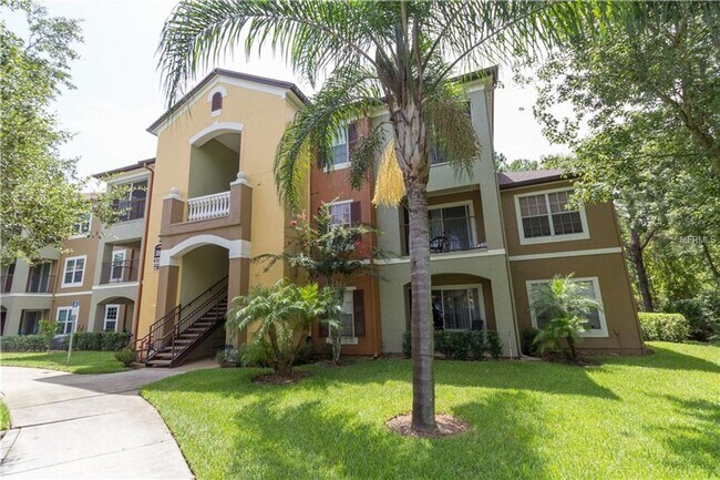 Building Photo - Beautiful 1/1 Condo x Rent @ The Crest at ...