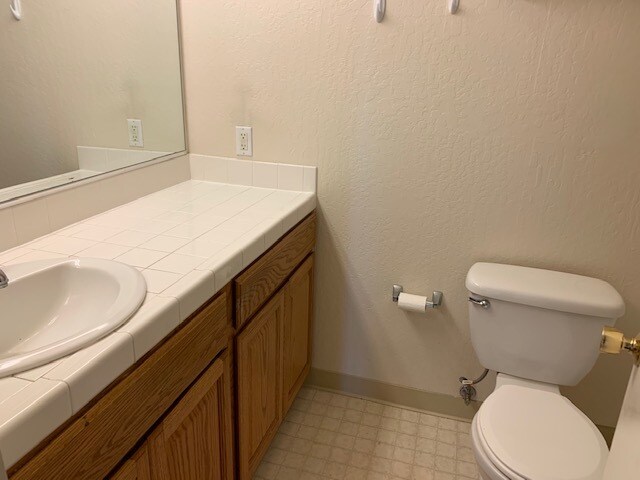 Building Photo - 1131 Compass Ln