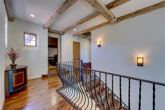 Building Photo - 418 Cattle Trail Dr