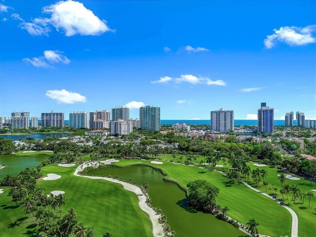 Building Photo - 19955 NE 38th Ct