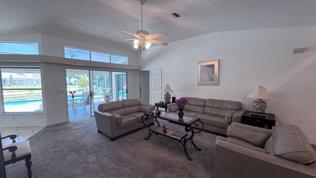 Building Photo - Gated Single Family Home For Rent in West Melbourne