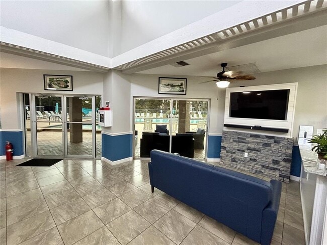 Building Photo - 4908 Myrtle Oak Dr