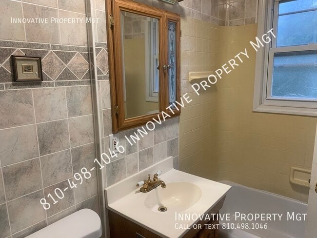 Building Photo - 3814 Brown St