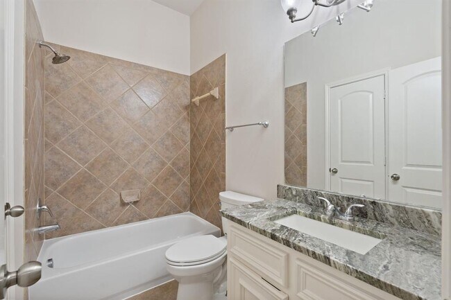 Building Photo - 2707 Oak Pass Ct