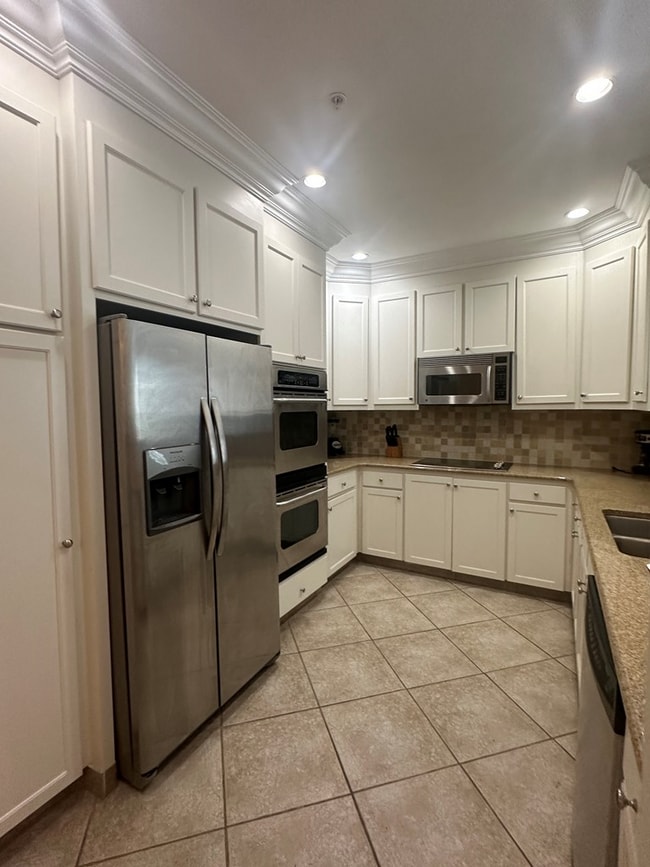 Building Photo - 211 Eagles Way