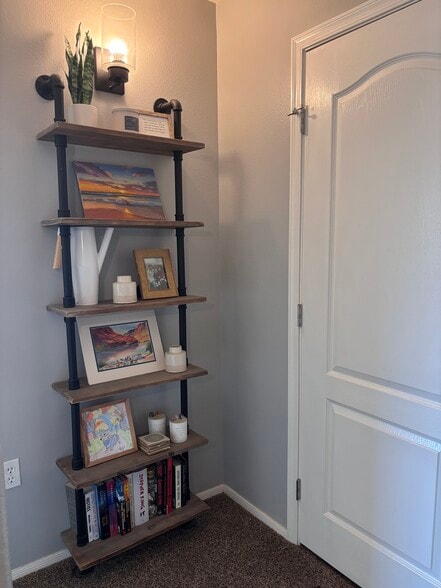 Building Photo - 1350 S Greenfield Rd