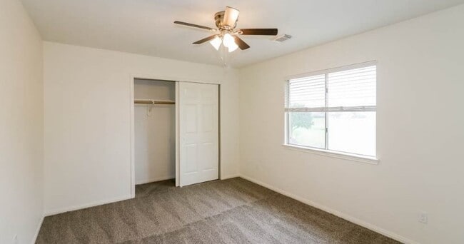 Building Photo - 23043 N Waterlily Dr