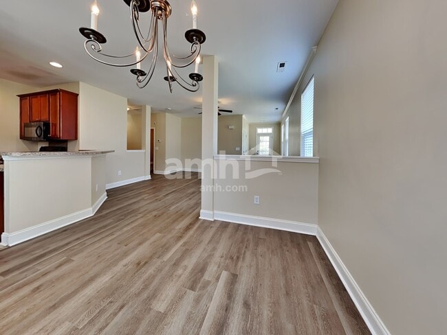 Building Photo - 123 Diploma Dr