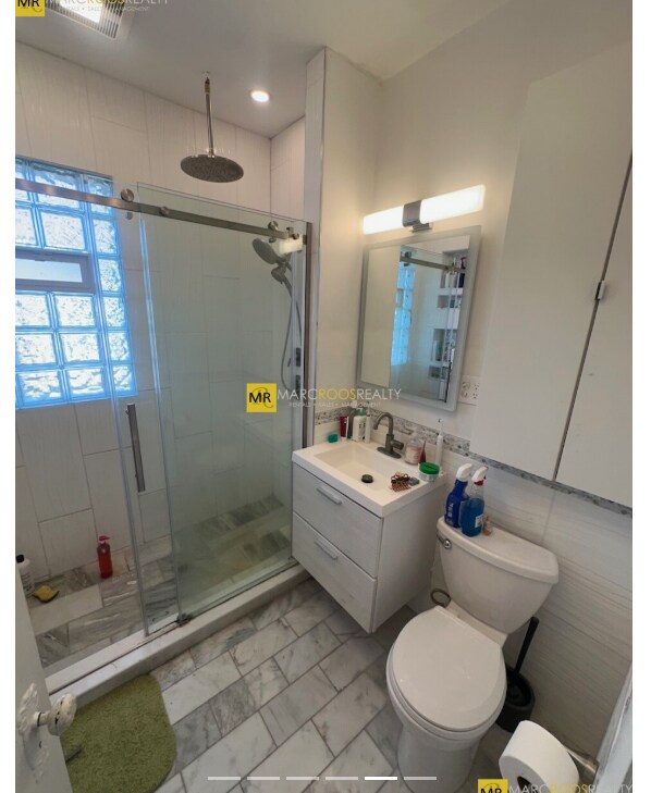 Building Photo - 229 Harvard St