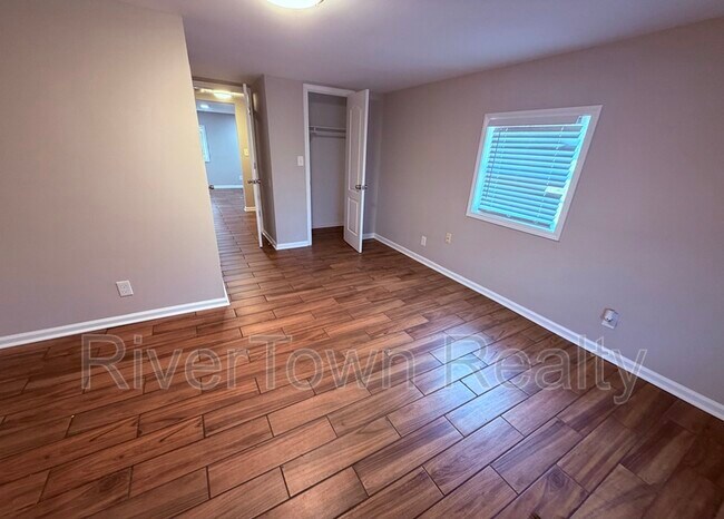 Building Photo - 485 Quinn Rd