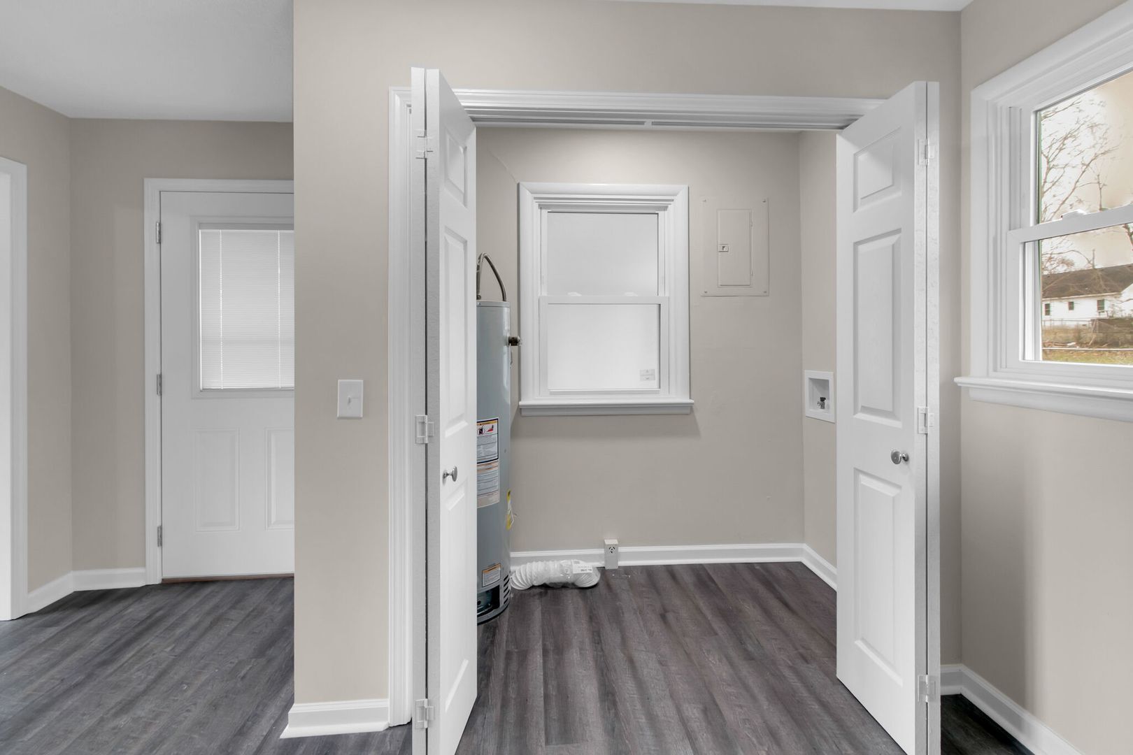 Building Photo - 3610 Gale Ln