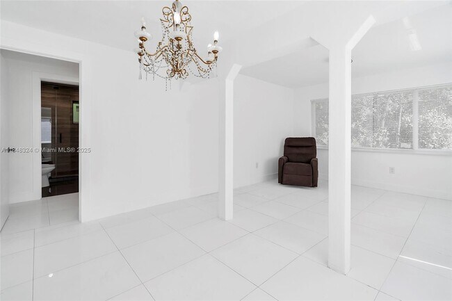 Building Photo - 766 NW 45th St