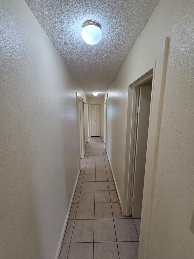 Building Photo - 425 Kawailoa Rd