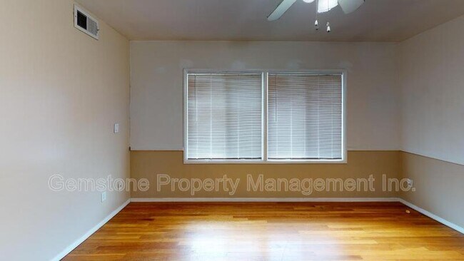 Building Photo - 4947 63rd St